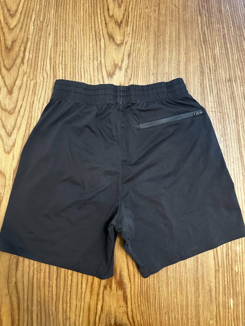 UNIQLO Extra Stretch Active Shorts | 5" - Picture 2 of 2